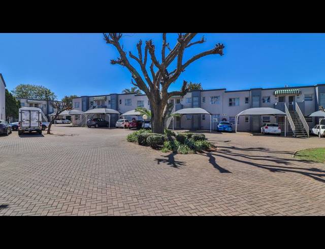 2 BEDROOM APARTMENT FOR SALE IN MALVERN EAST EXT